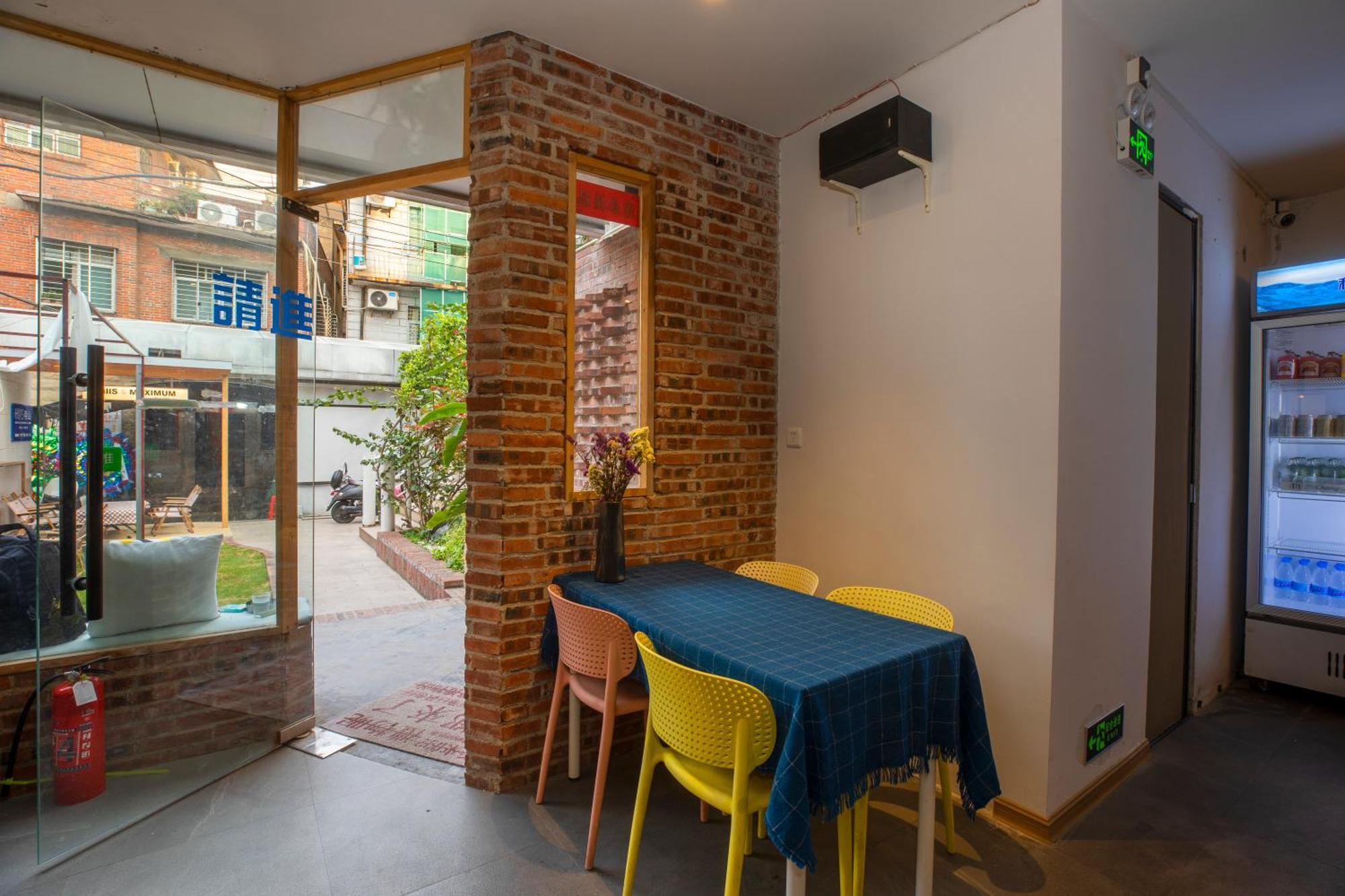 West Street Hills Travel B&B Quanzhou  Buitenkant foto