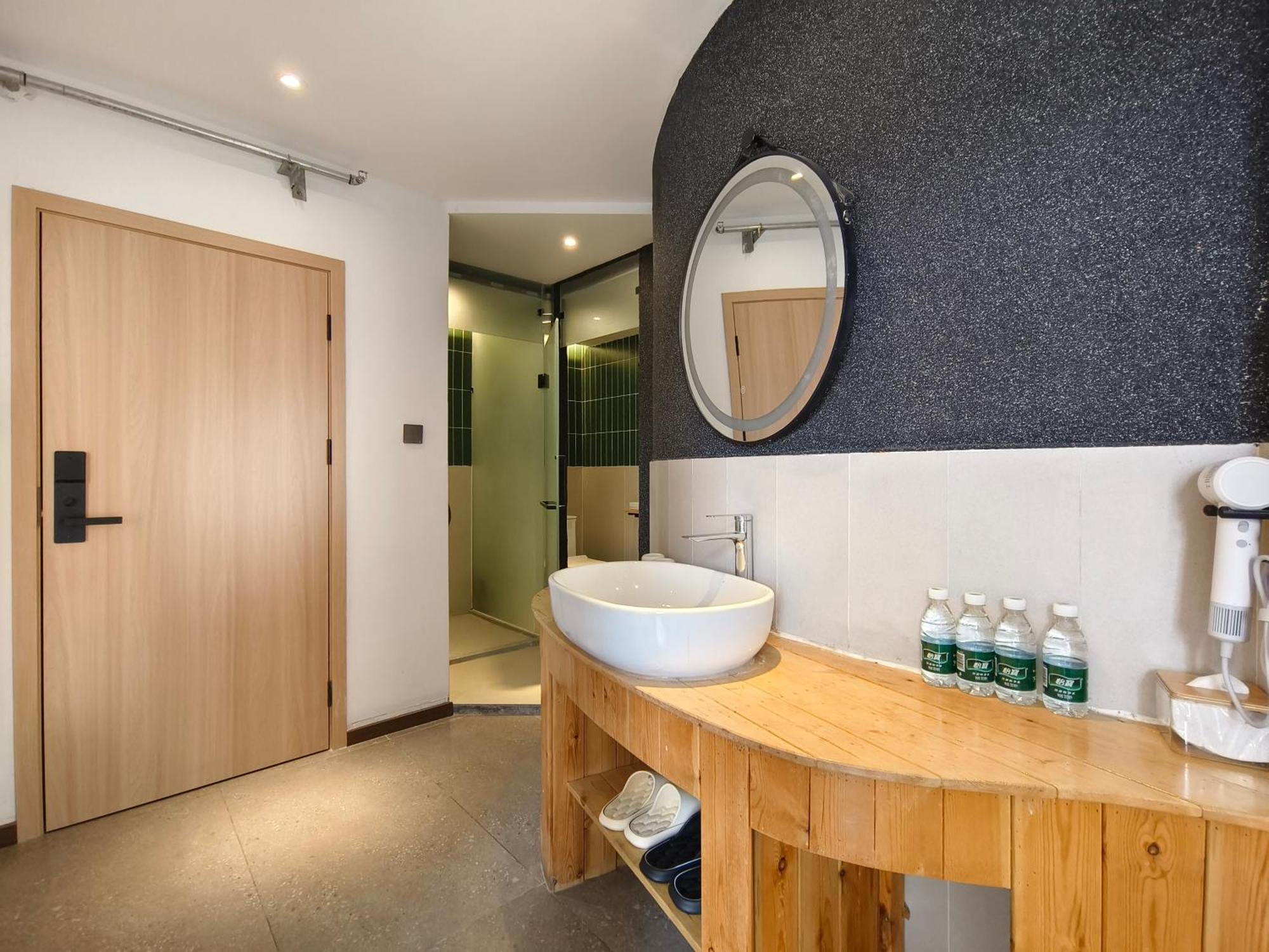 West Street Hills Travel B&B Quanzhou  Buitenkant foto